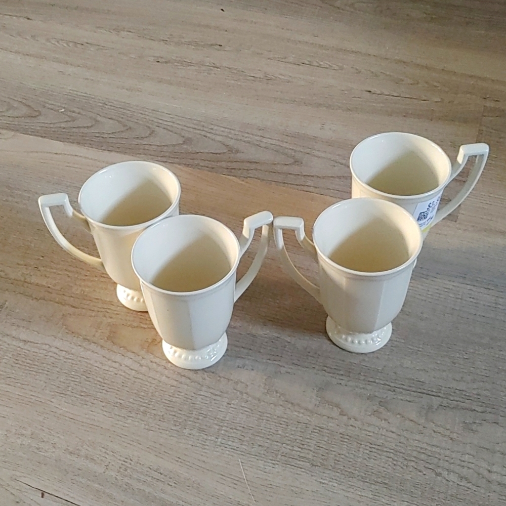 4 royal heritage prestige mugs